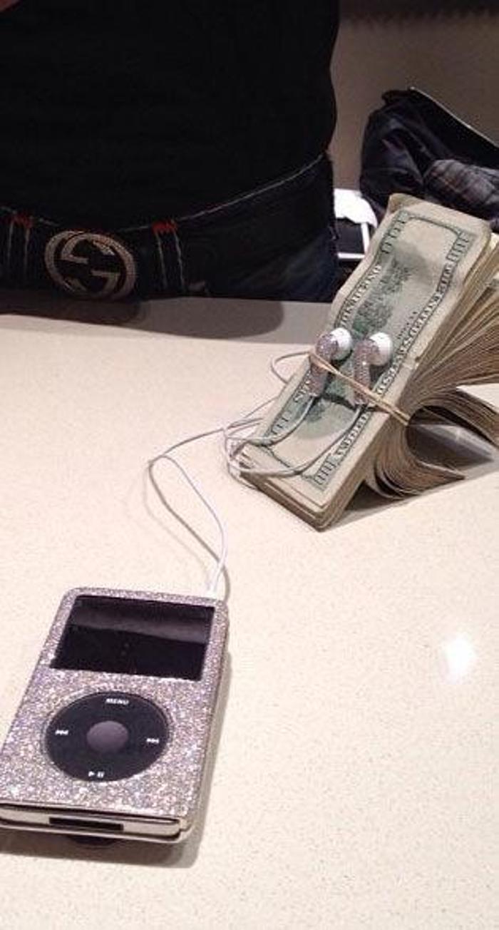 Floyd Mayweather son paylaşımıyla olay yarattı