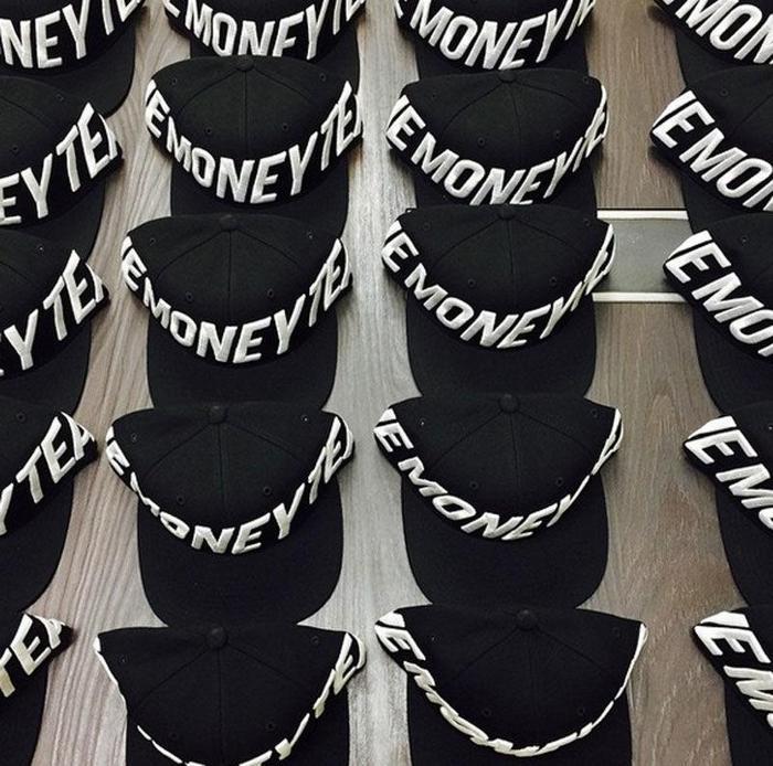 Floyd Mayweather son paylaşımıyla olay yarattı
