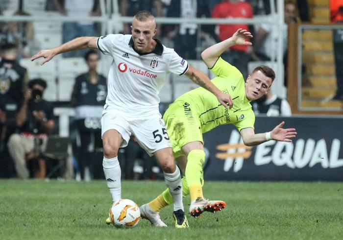 4 - Gökhan Töre