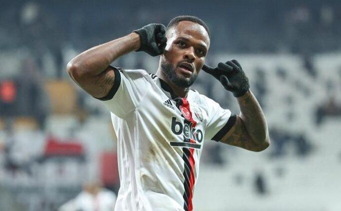 Fanatik yazarları Beşiktaş - Göztepe maçını değerlendirdi: Futbol alışkanlık oyunudur