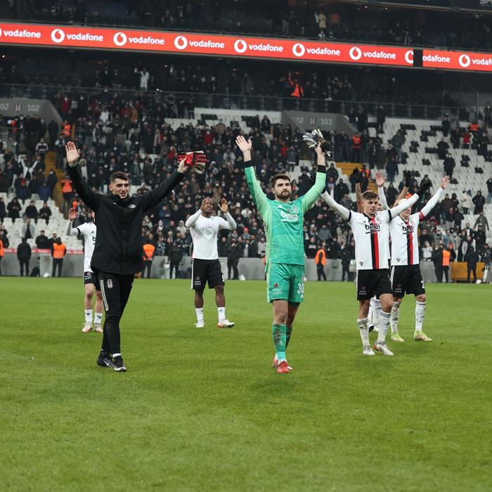 Fanatik yazarları Beşiktaş - Göztepe maçını değerlendirdi: Futbol alışkanlık oyunudur