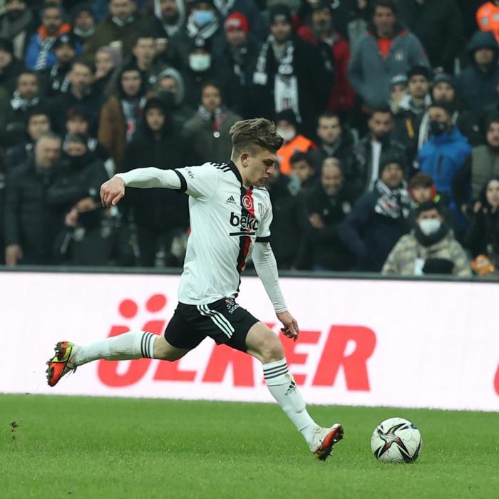 Fanatik yazarları Beşiktaş - Göztepe maçını değerlendirdi: Futbol alışkanlık oyunudur