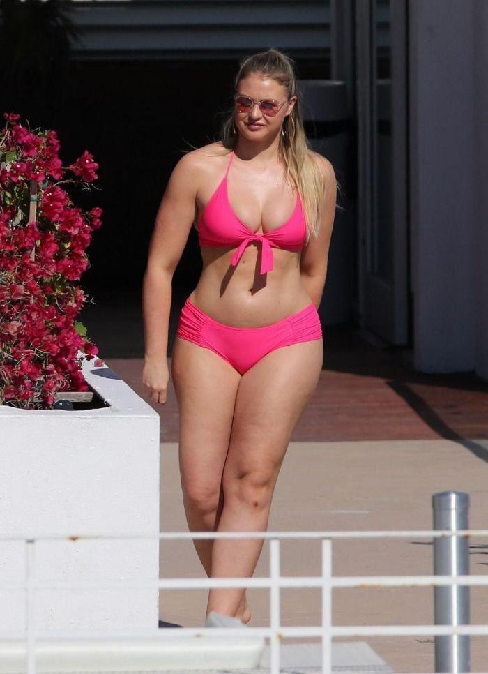 Iskra Lawrence: Zayıflamak için hırsızlık bile yaptım