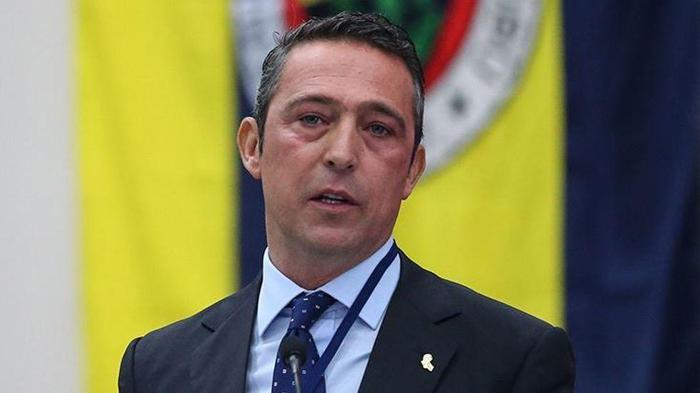 Ali Koç sinirli görünüyor