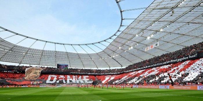 Alman futbolunda 2018in en iyi koreografileri...