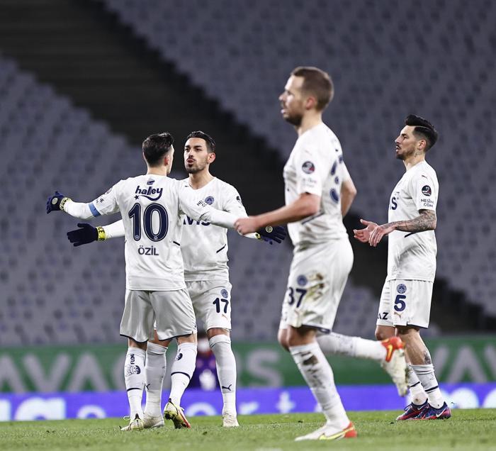 Fanatik yazarları Karagümrük - Fenerbahçe maçını değerlendirdi: Çok vahim ve çok normal