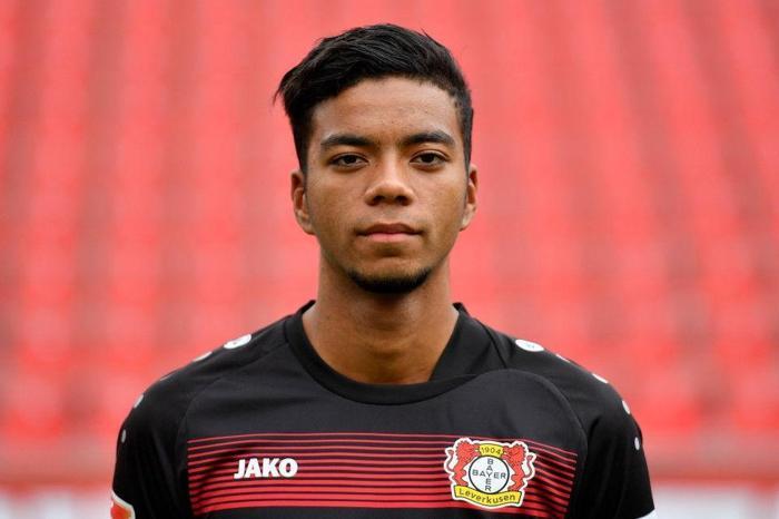 63) Benjamin Henrichs (Bayer Leverkusen)