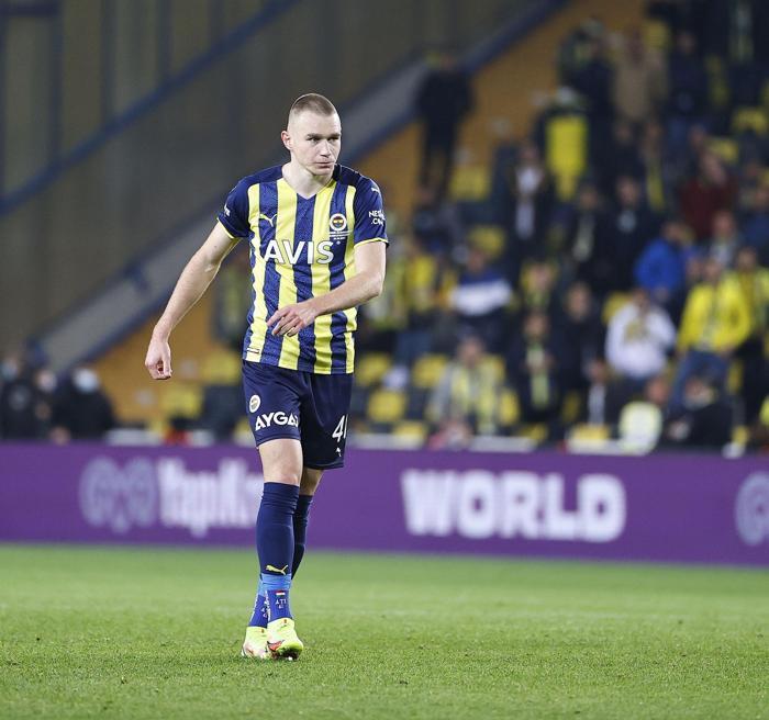 Fenerbahçenin Karagümrük karşısındaki muhtemel 11i