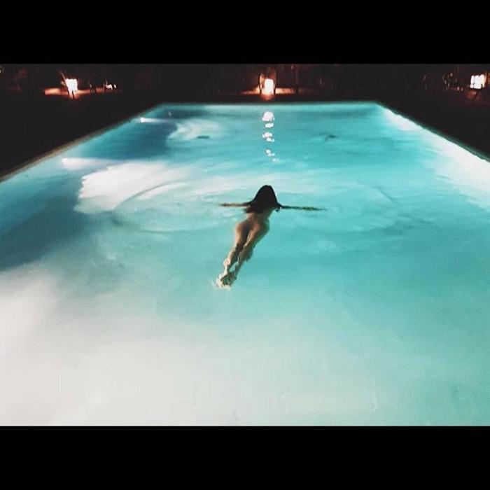 Anastasia Reshetovanın ayakları şok etti