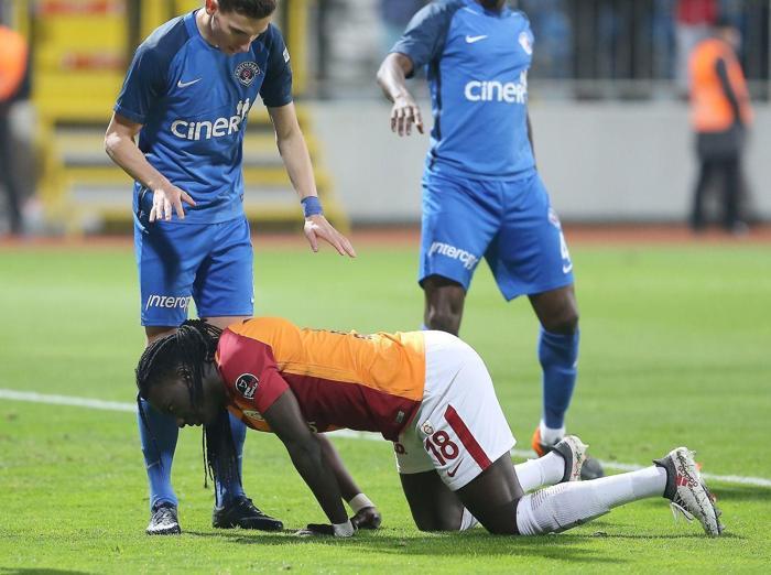 Gomis haberleri hoş değil