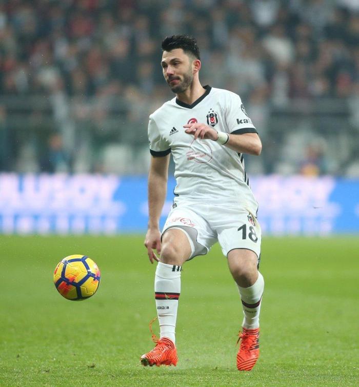 Fikret Orman açıkladı... Beşiktaşta ayrılacak oyuncular kimler olacak