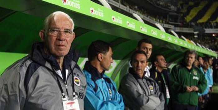 Volkan Demirelin Fenerbahçede birlikte çalıştığı hocalar