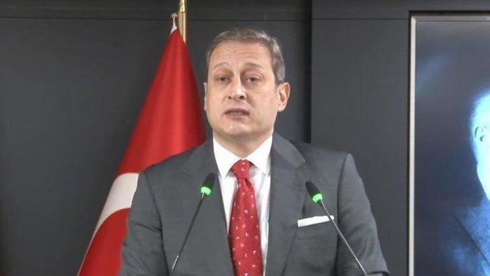 Son dakika | Galatasarayda büyük isyan Futbolcular kazan kaldırdı