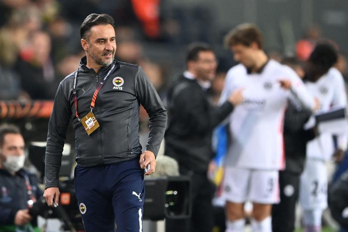Fenerbahçenin yeni teknik direktörü kim olacak İşte en güçlü aday...