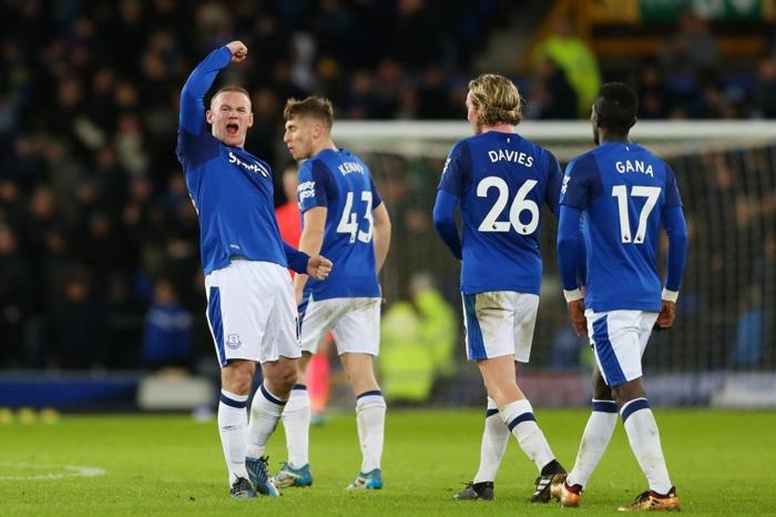 24) Everton
