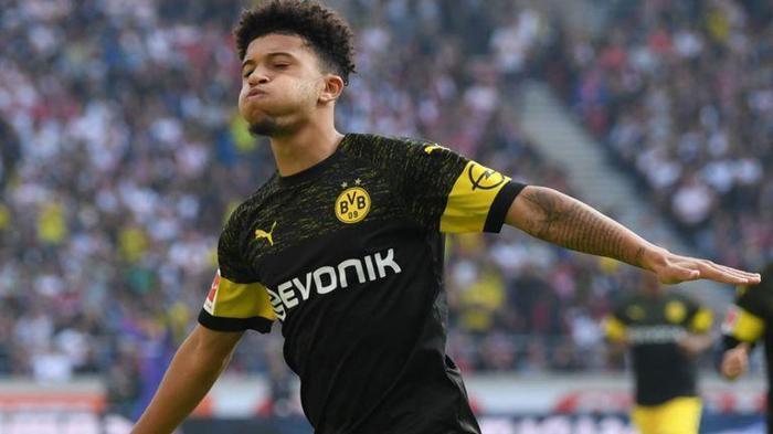 Bayern Münih ve Borussia Dortmund Callum Hudson-Odoi için yarışıyor