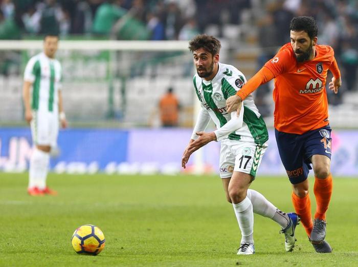 Arda Turanı kızdıran soru