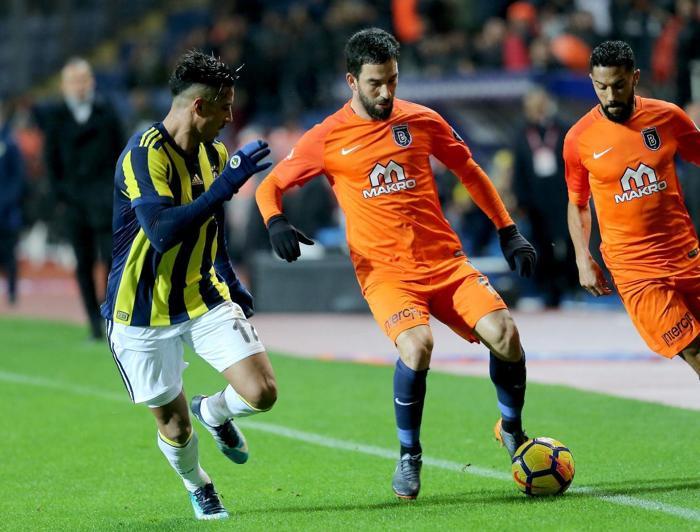 Arda Turanı kızdıran soru