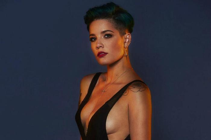 Halsey NBA maçında