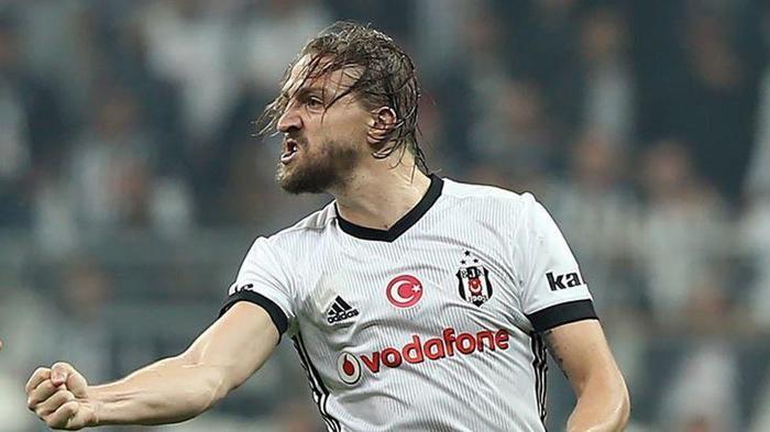 Caner Erkine tazminat ödeyin