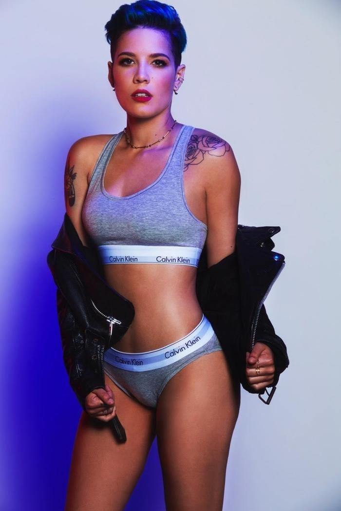 Halsey NBA maçında