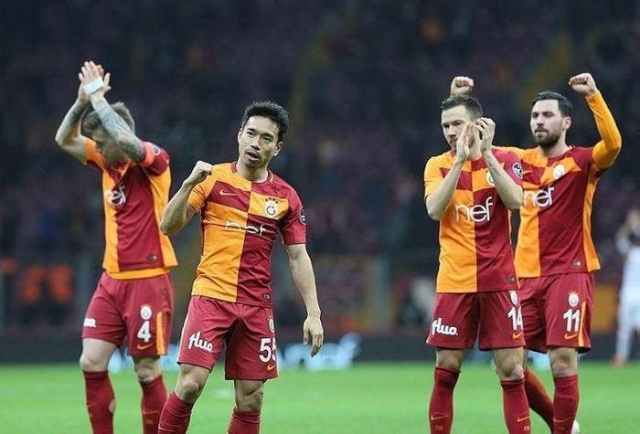 YERLİ OYUNCULAR FEDAKARLIK YAPTI