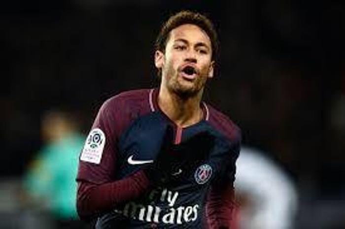 4) Neymar (Paris Saint Germain)