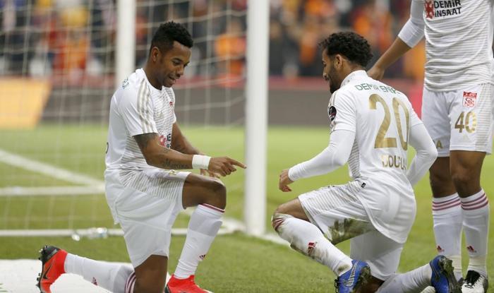 Fanatik yazarlarının Galatasaray - Sivasspor maçı yorumları