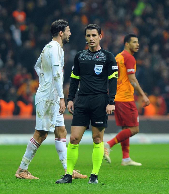 Fanatik yazarlarının Galatasaray - Sivasspor maçı yorumları