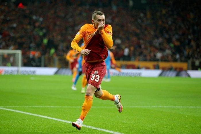 Son dakika: Galatasarayda çifte ayrılık Fatih Terim biletlerini kesti