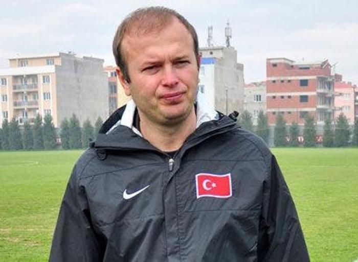 17 - Abdullah Ercan - Trabzonspor (Orta saha - Defans) 8 Aralık 1971