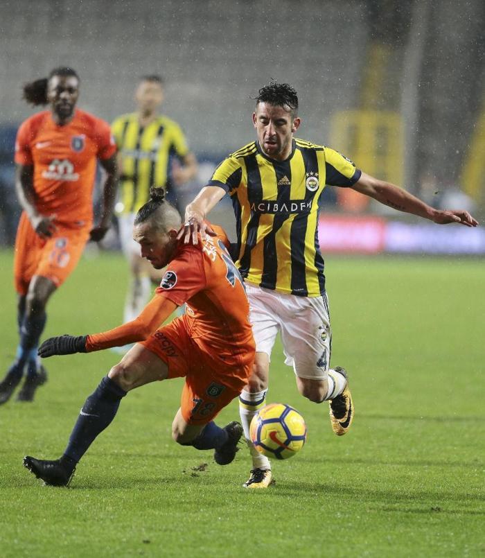 Gecenin sorusu (Mehmet Demirkol)