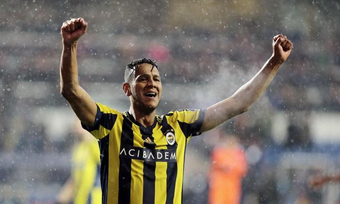 Fanatik yazarlarının Medipol Başakşehir - Fenerbahçe maçı yorumları