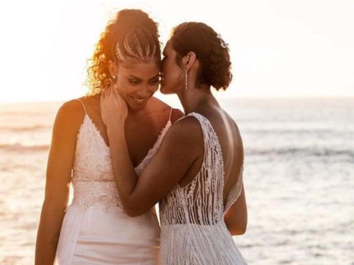 WNBA efsanesi Candace Parker ve Anna Petrakova çifti bebek bekliyor