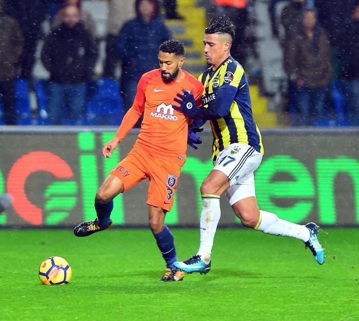 Fanatik yazarlarının Medipol Başakşehir - Fenerbahçe maçı yorumları