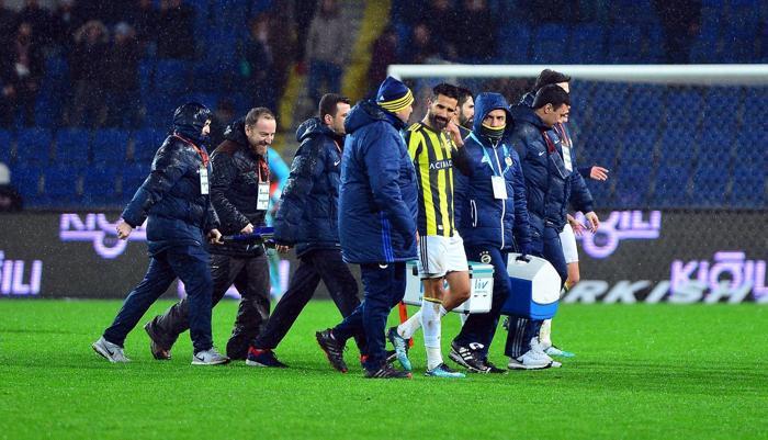 Fanatik yazarlarının Medipol Başakşehir - Fenerbahçe maçı yorumları