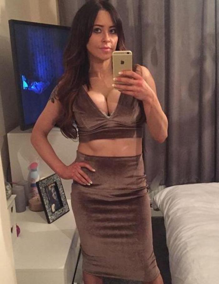 İngiliz kick boksçu Carrie Hilton: Türklerden gelen mesajlardan bıktım