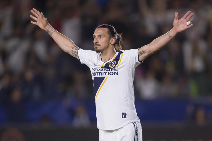 Zlatan Ibrahimovice dudak uçuklatan maaş