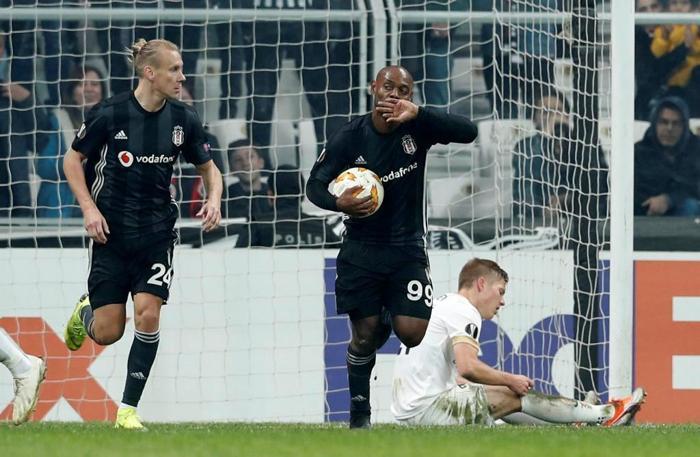 Beşiktaşlı Vagner Love kararını verdi