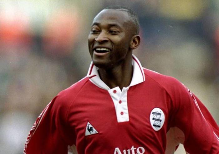 15) Peter Ndlovu
