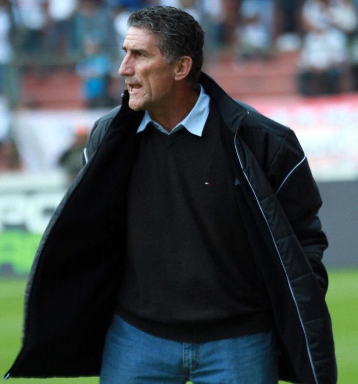 44 - Edgardo Bauza (San Lorenzo)