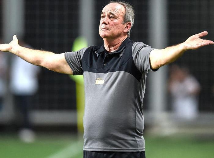 34 - Levir Culpi (Atletico Mineiro)
