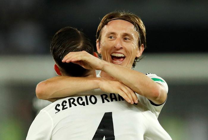 Dünya şampiyonu Real Madrid kupasına kavuştu