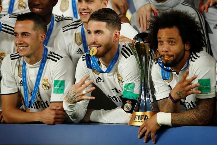Dünya şampiyonu Real Madrid kupasına kavuştu