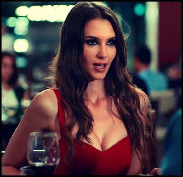 Çağatay Ulusoyun partneri Leyla Lydia Tuğutlu