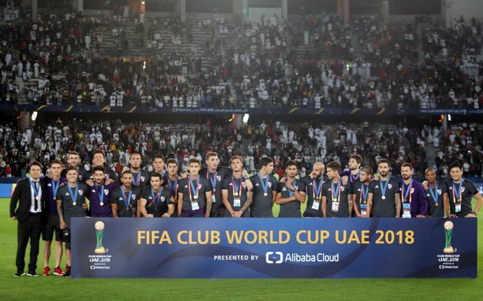 Dünya şampiyonu Real Madrid kupasına kavuştu