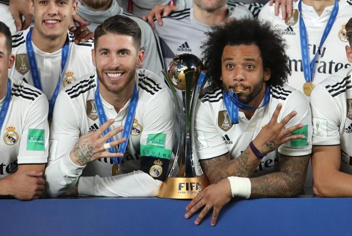 Dünya şampiyonu Real Madrid kupasına kavuştu