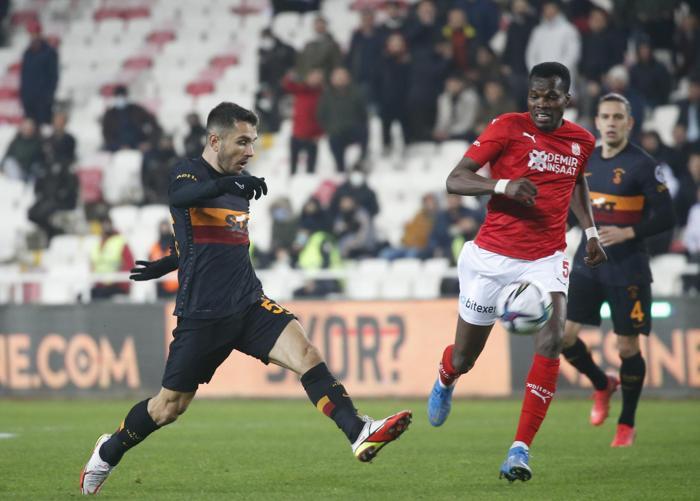 Fanatik yazarları Sivasspor - Galatasaray maçını yazdı