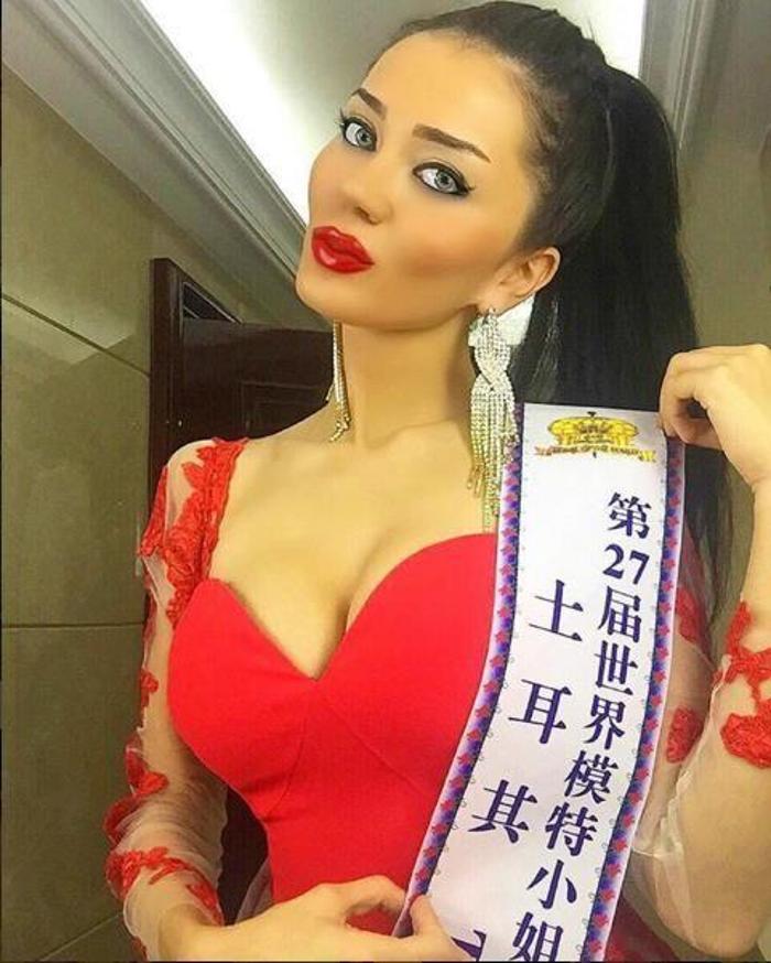 Ronaldonun gözdesi Cansu Taşkın Çin yolcusu