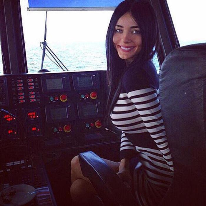 Ronaldonun gözdesi Cansu Taşkın Çin yolcusu